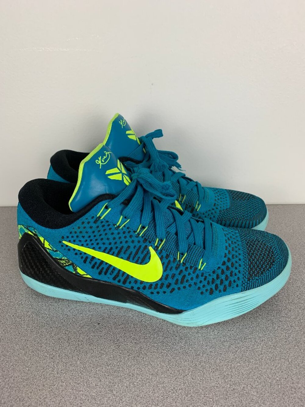 Nike Kobe 9 Elite Protro Low Perspective IO3673-400 Men's size 8
